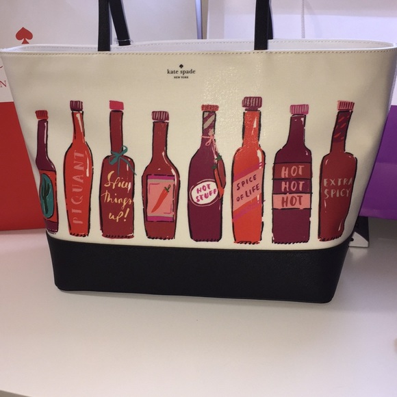 kate spade Handbags - ⭐️Brand new Kate Spade tote!